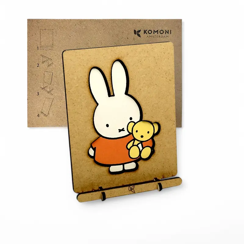 nijntje met beer pop up art