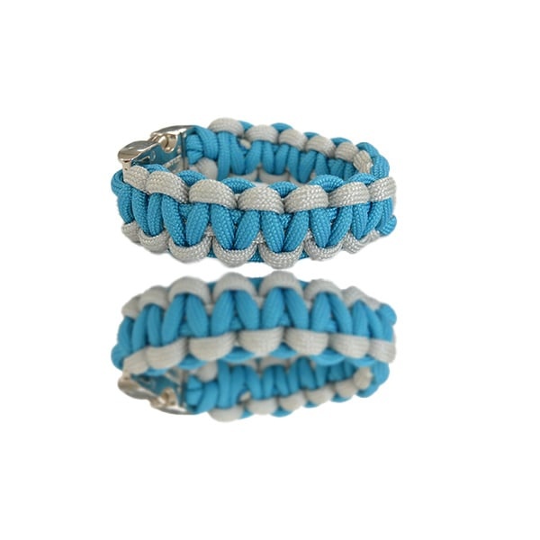Instructions for tying the Cobra paracord knot