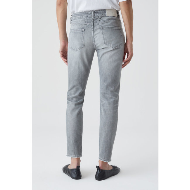 Closed Baker C91833-03W-5Z