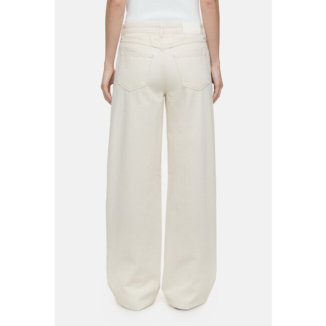 Closed Nikka C22189-11P-2E