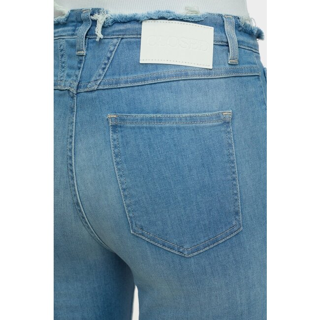 Closed C22606-06E-53