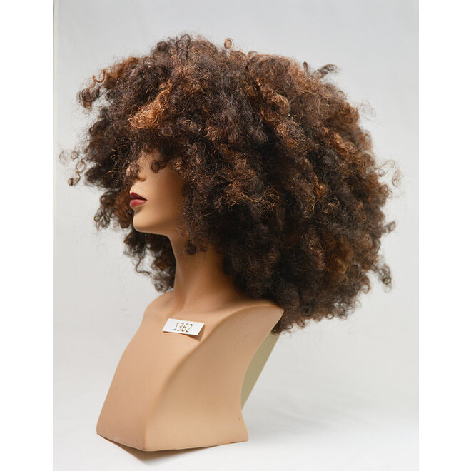 Dark brown met high lights