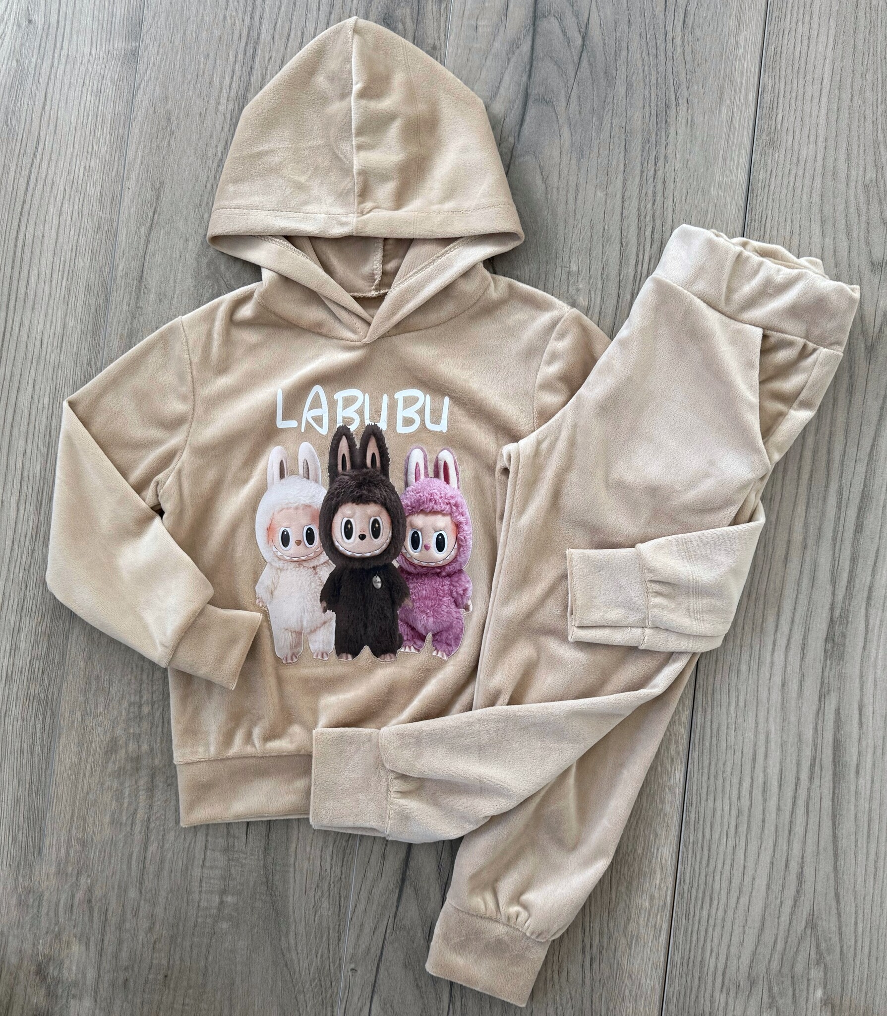 Labubu Velvet Set - Beige
