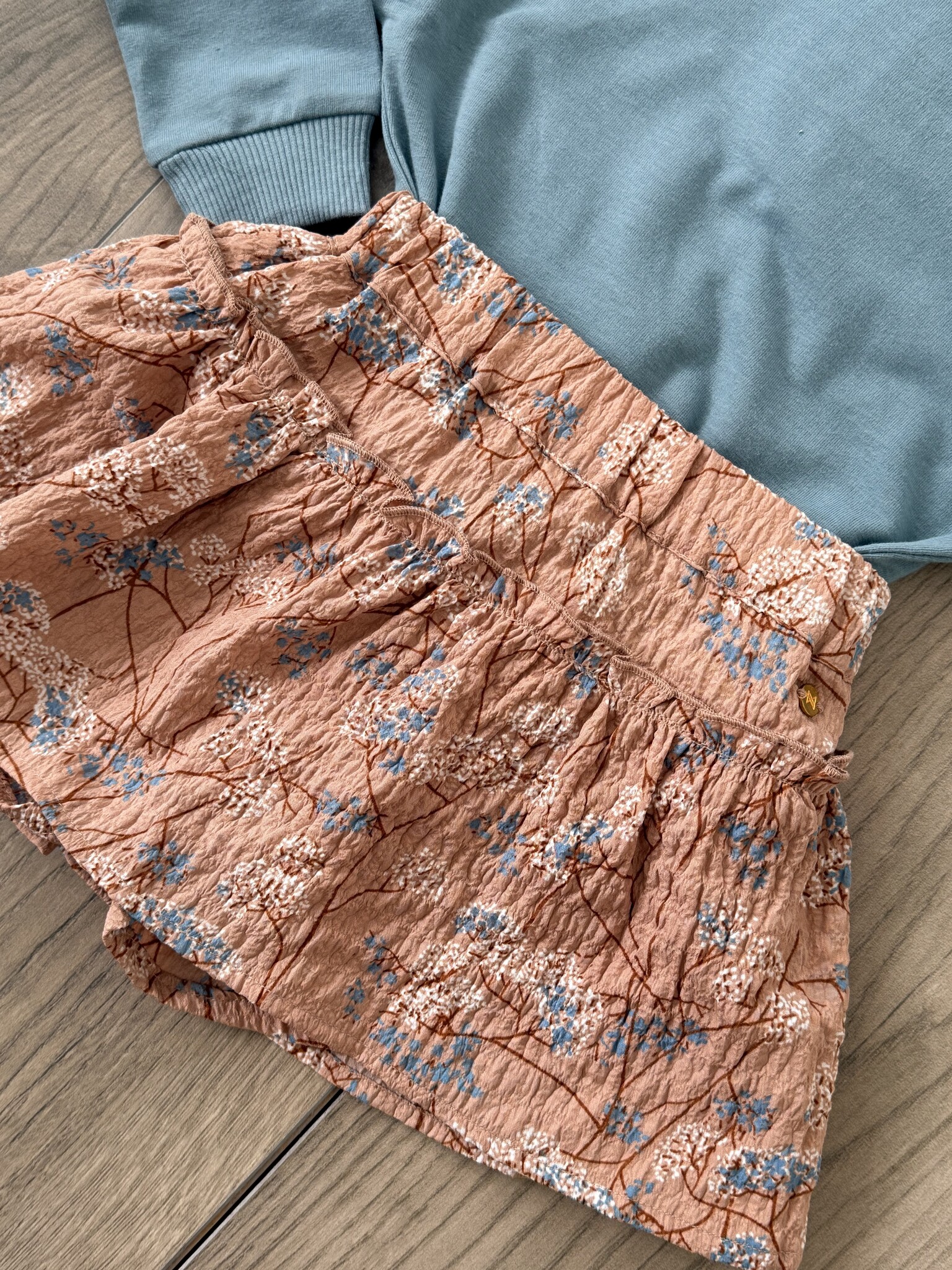 Broek Rokje - Beige met Bloemen en Ruffles