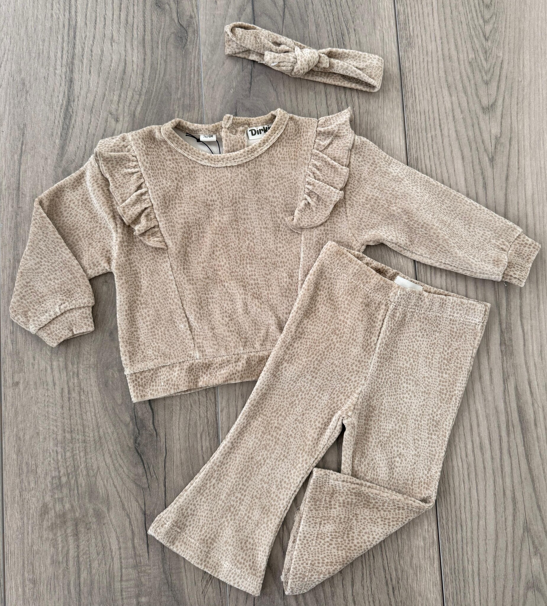 Ruffle Curduroy & Dots Set