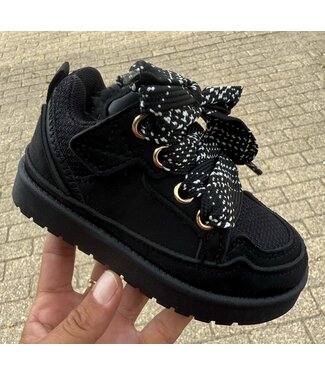 Furry Sneaker Boots - Zwart