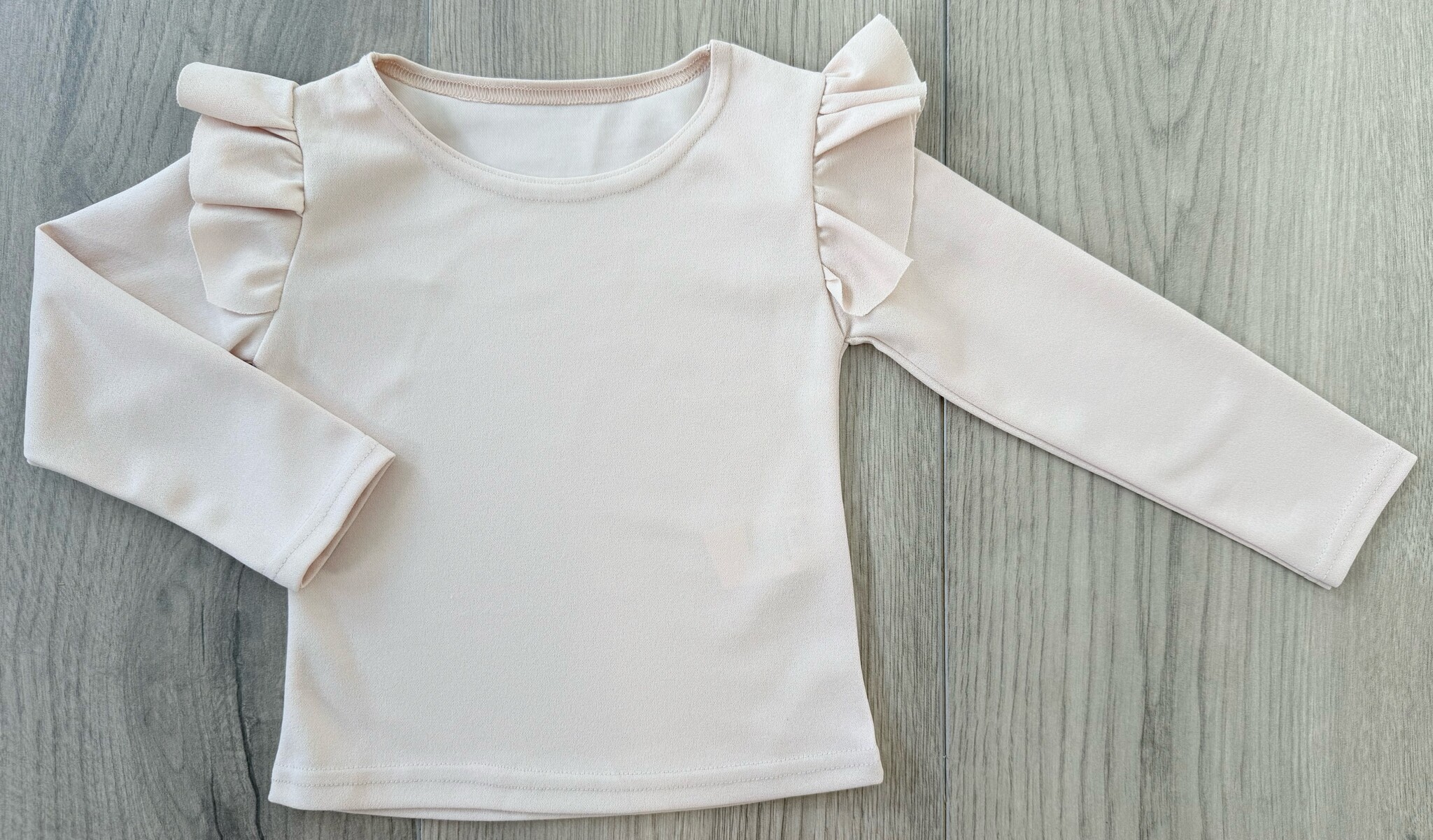 Ruffle Longsleeve - Beige