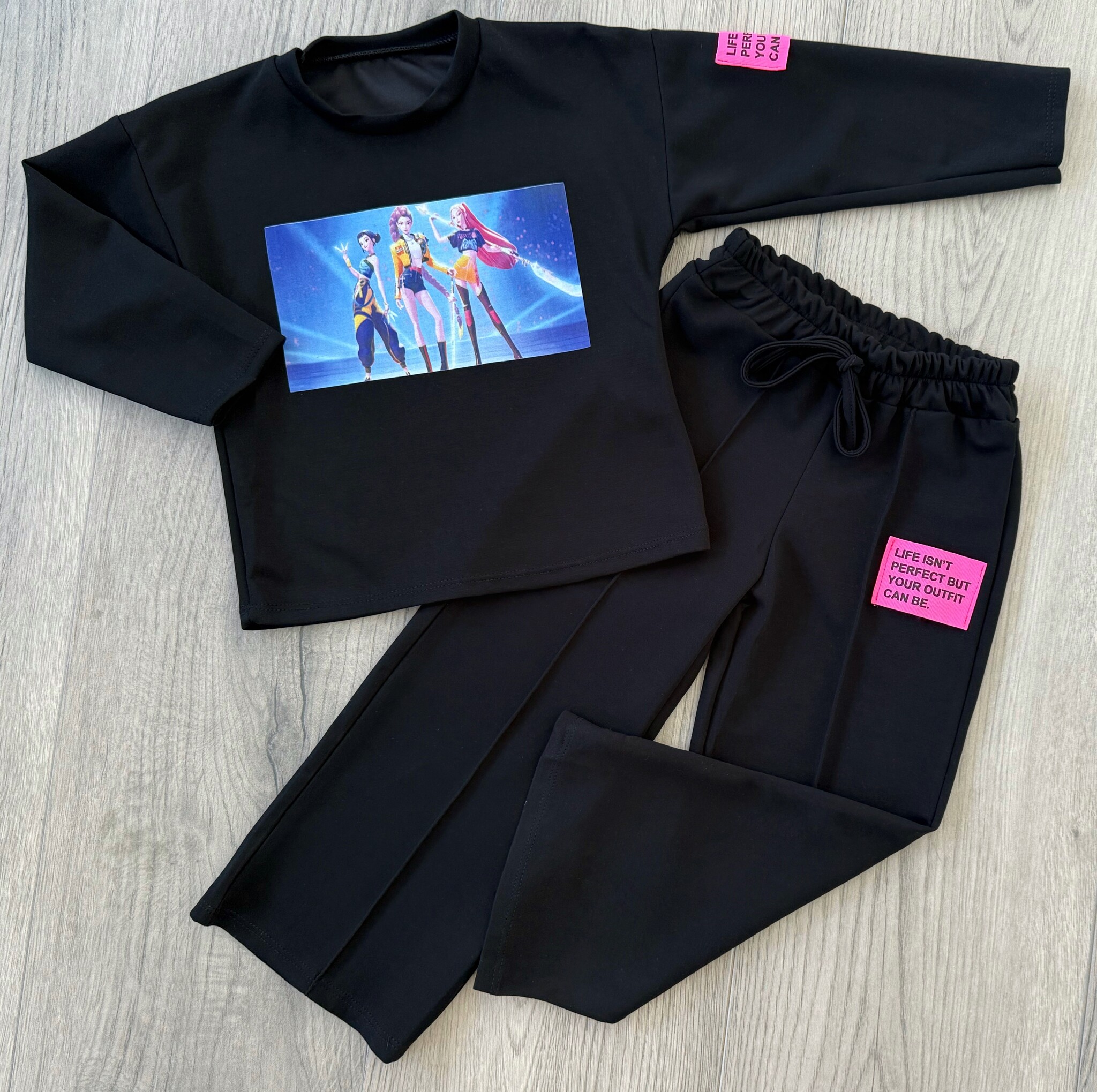 K-Pop Demon Hunters Flared Set Zwart