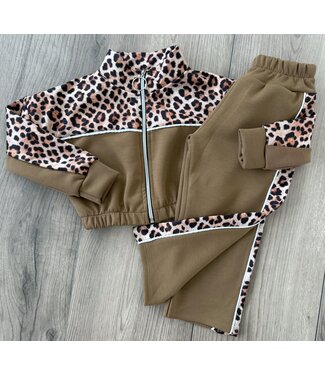 Leopard & Chill Set - Camel