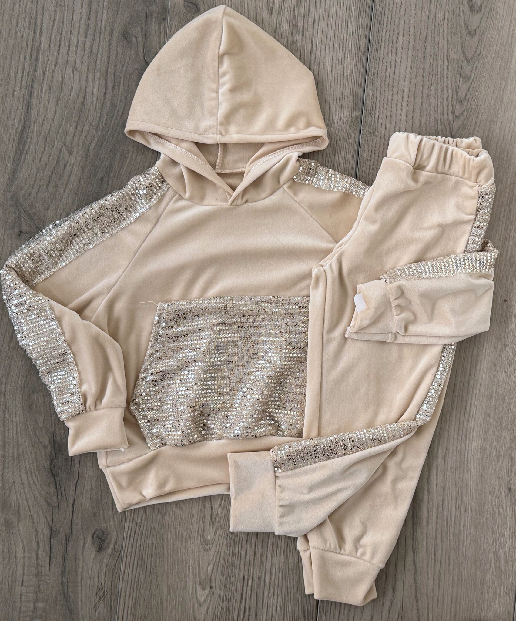 Velvet & Glitter Set - Beige