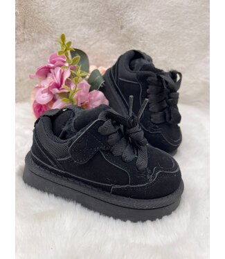 Furry Sneakers (Unisex) - Zwart