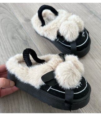 Furry Soft & Pompon Sliders - Zwart