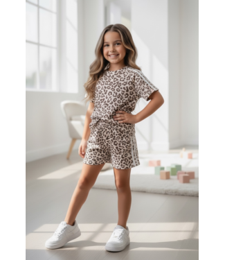 Sporty Leopard Set - Beige (Verzenddatum 13 april)