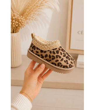Furry Leopard sliders
