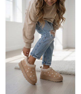 Furry Flower sliders - Beige