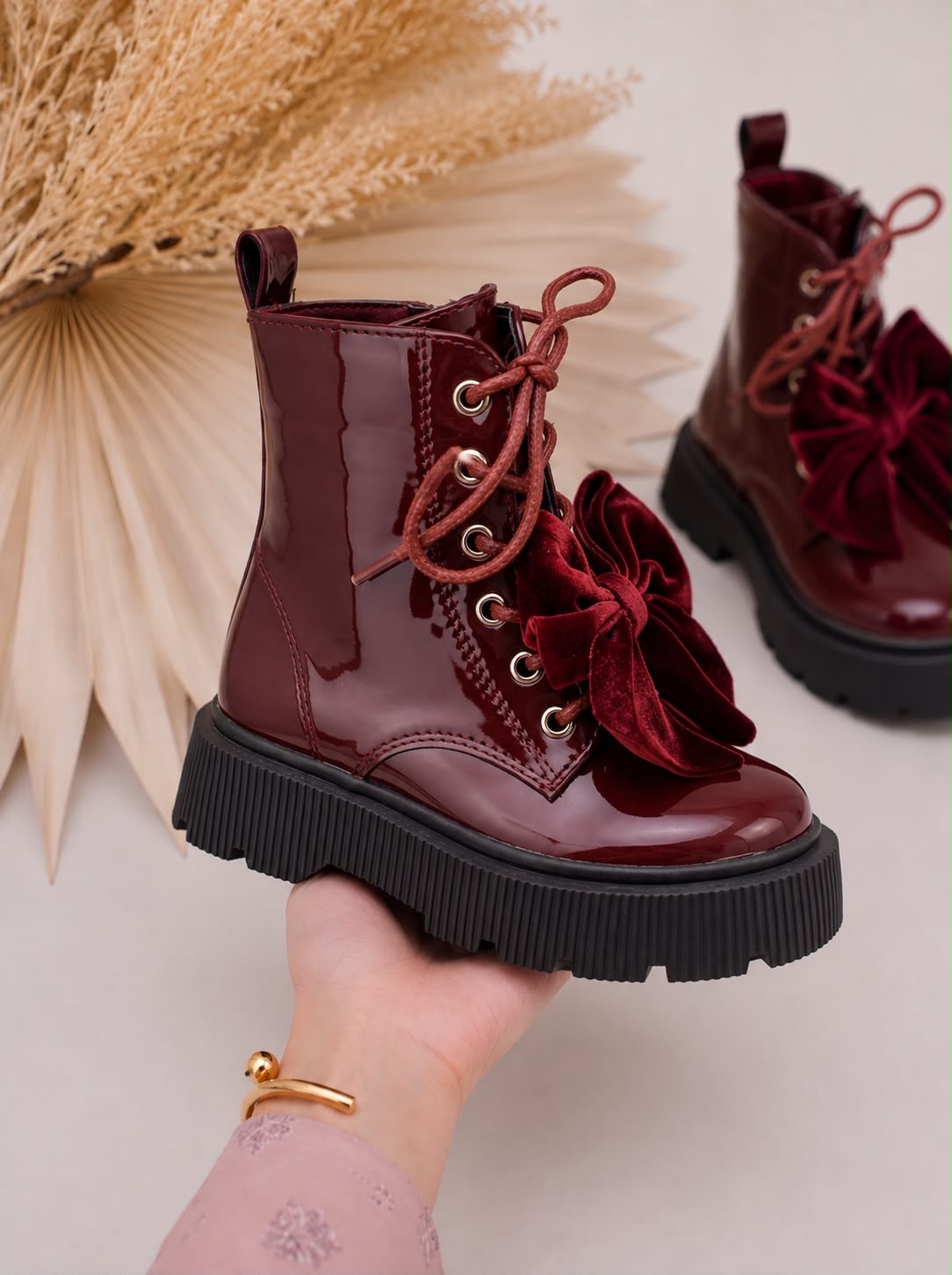 Velvet Bow Veter Boots - Bordeaux