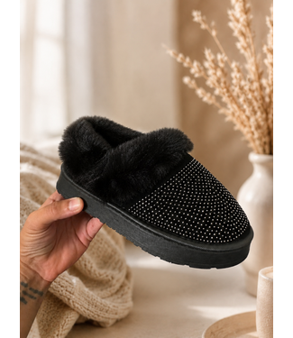 Fluffy Sparkle Sliders – Zwart