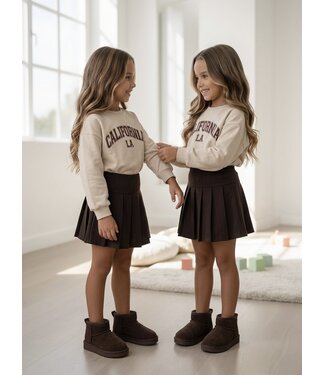 California College Skirt Set – Beige/Marron