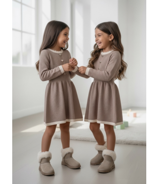 Sweetheart Knit Dress – Taupe