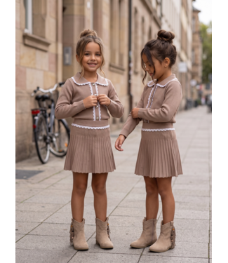 Hearts & Lace Knit Set – Taupe