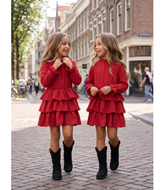 Emerald Layered Ruffle Dress – Bordeaux rood