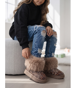 Furry Leopard Boots – Taupe
