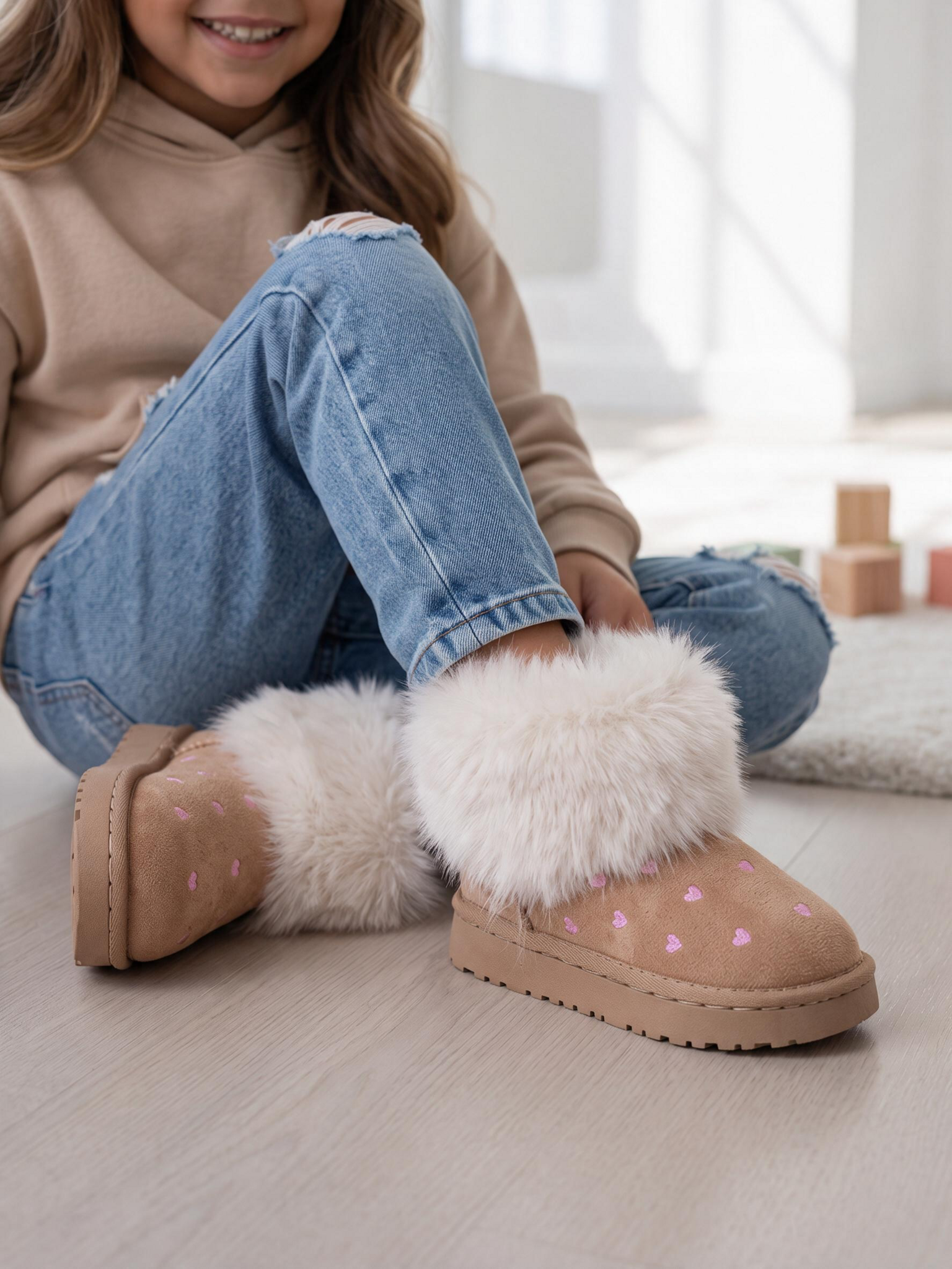 Furry Heart Boots – Beige
