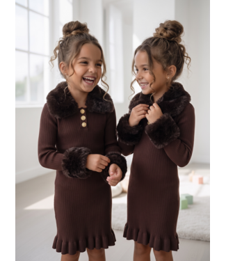 Fur Collar Rib Dress – Marron (verzenddatum 5 okt)