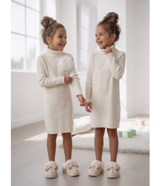 Rosette Knit Dress – Ecru (Verzenddatum 5 okt)