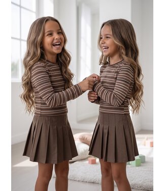 Cacao Stripe Pleated Set – Bruin