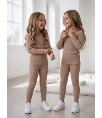Cozy Knit V-Neck Set – Beige