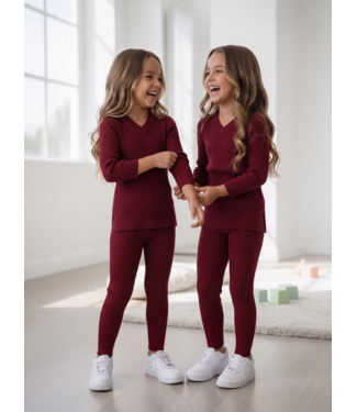 Cozy Knit V-Neck Set – Bordeaux