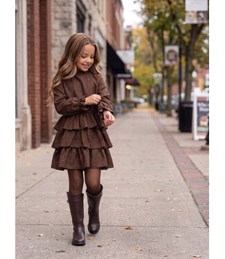 Emerald Layered Ruffle Dress – Bruin (Verzenddatum 22 okt)