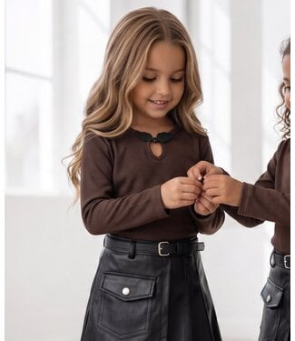 Rib Longsleeve Bruin – Butterfly Detail