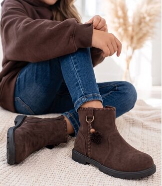 Pom Pom Boots - Bruin