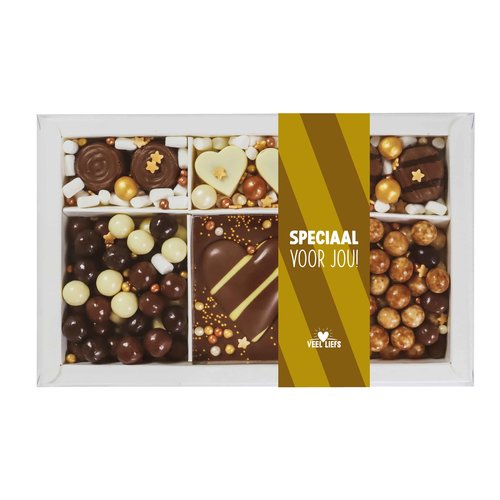 Cadeaupakket | Bonbons, choco bar met goud hart, crunchy choco's & crunchy choco's cappuccino deluxe