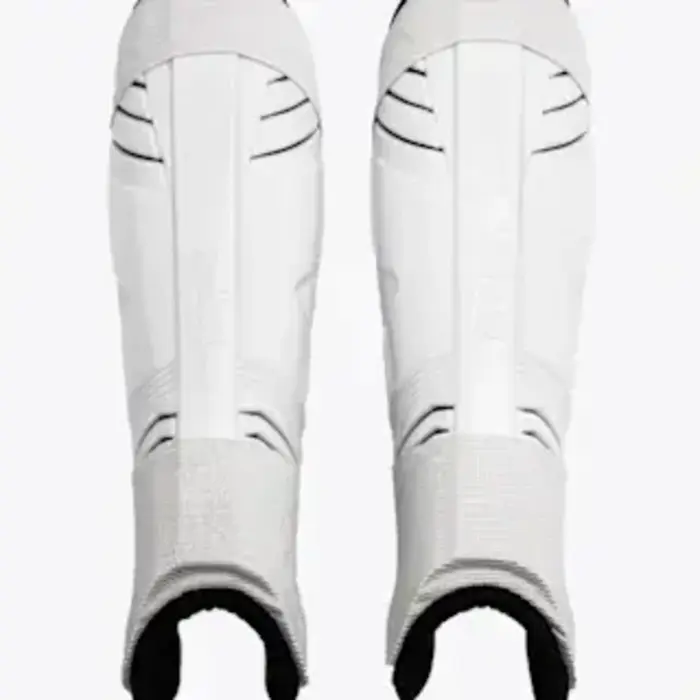 Osaka Osaka Shinguard White-Black