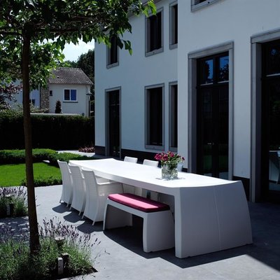 O2s tuinbankje / tafeltje  - handig stijlvolle tuinbankje van hoogwaardig gewapend polyester