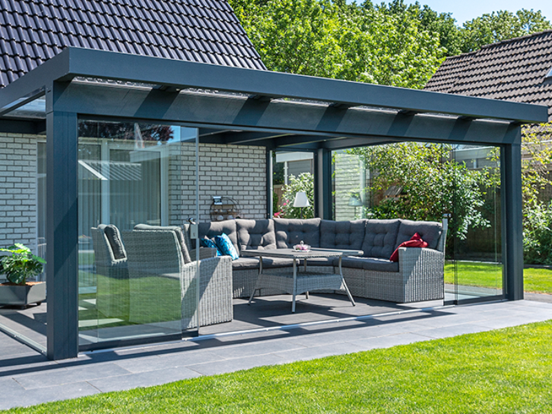 wassen Europa Vleugels Terrasoverkapping Ultravision plat dak met glas 500 cm x 350 cm - Tuinbeurs  Nederland