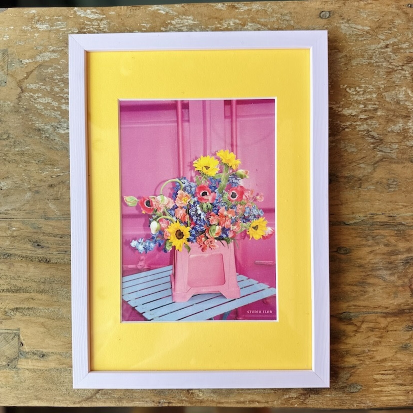 Poster met frame - Mixing flowers - M