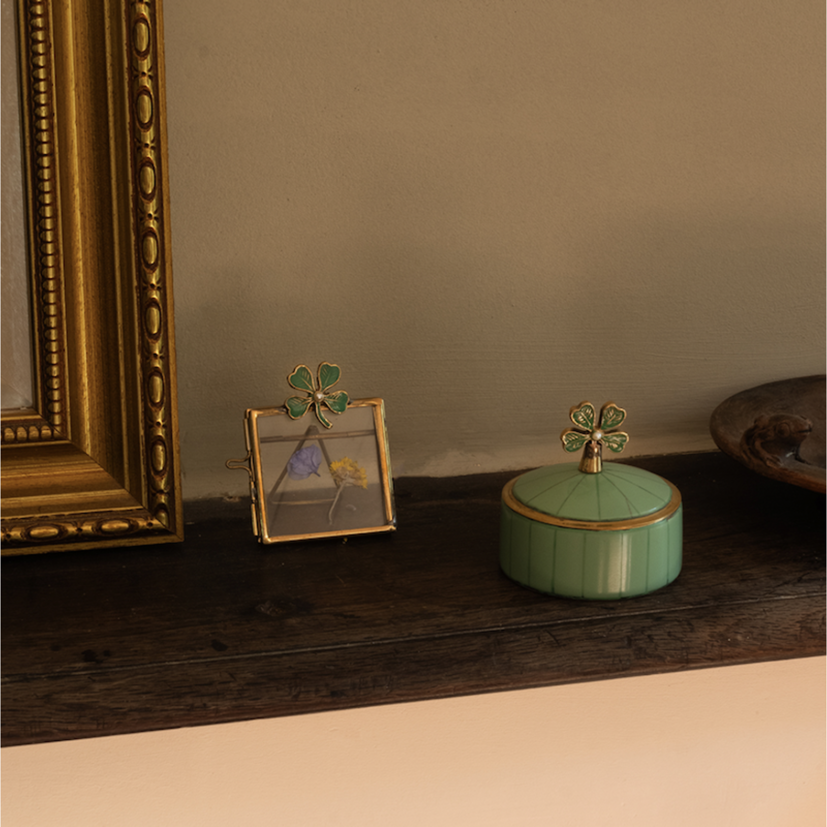 Doing Goods - Lucky Clover - Circus doosje - M