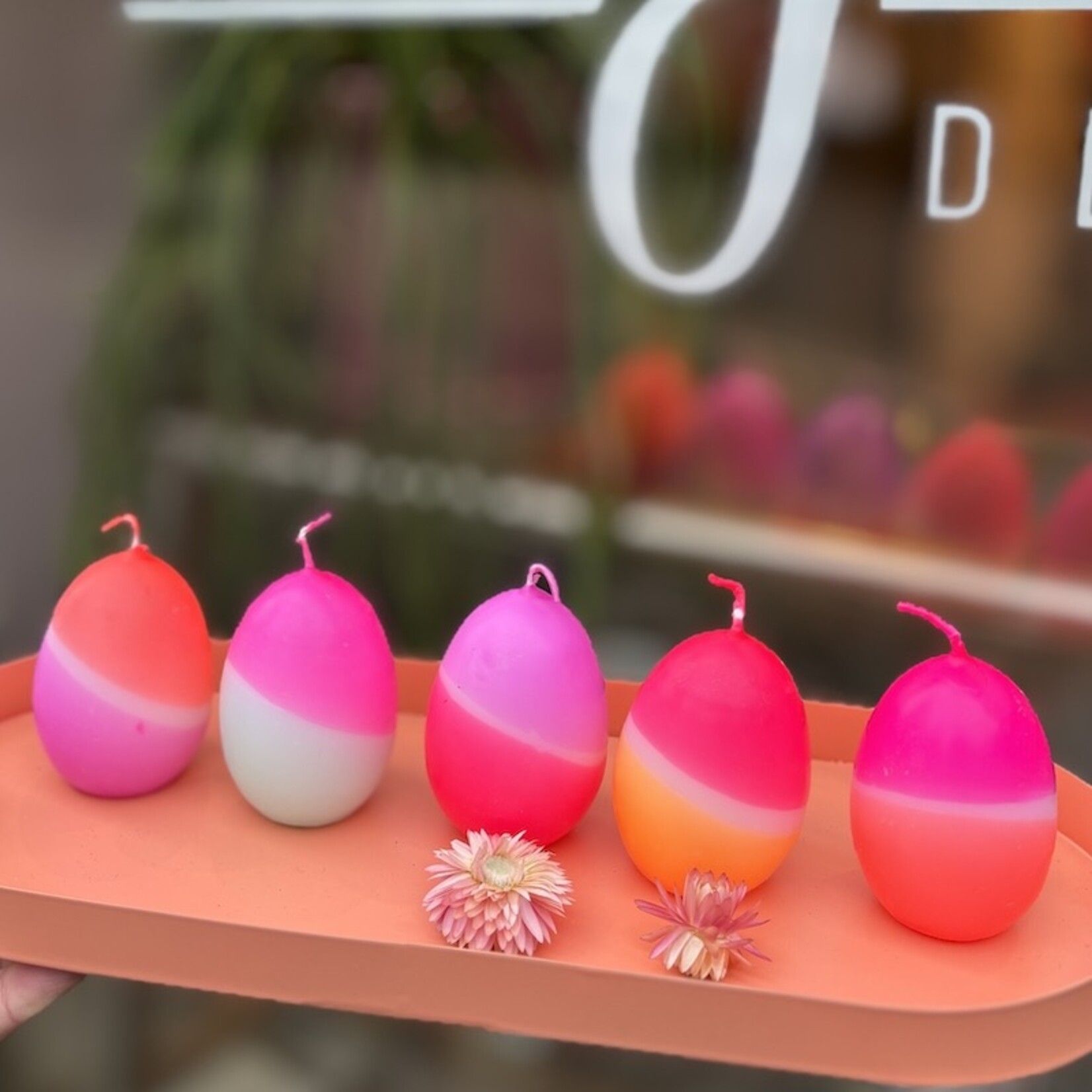 Paasei kaarsen - neon