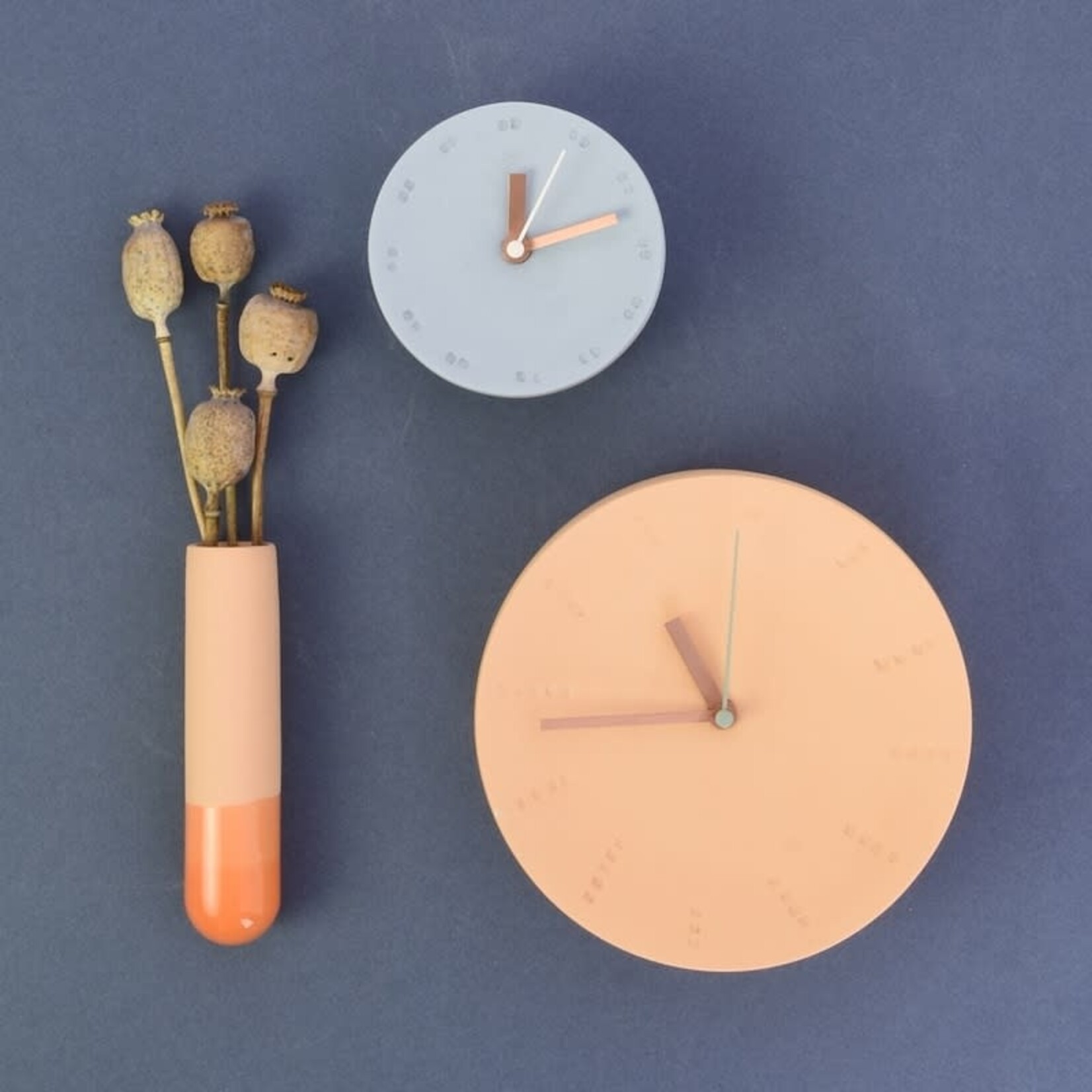 Harm&Elke clock large - orange/mint