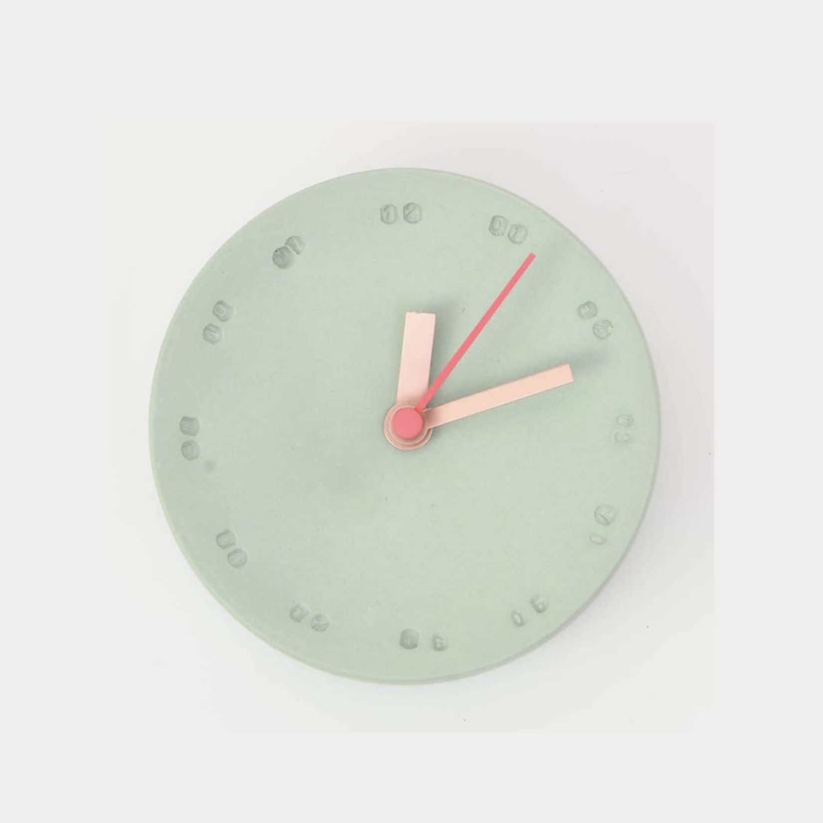 Harm&Elke clock small - green/ neon pink