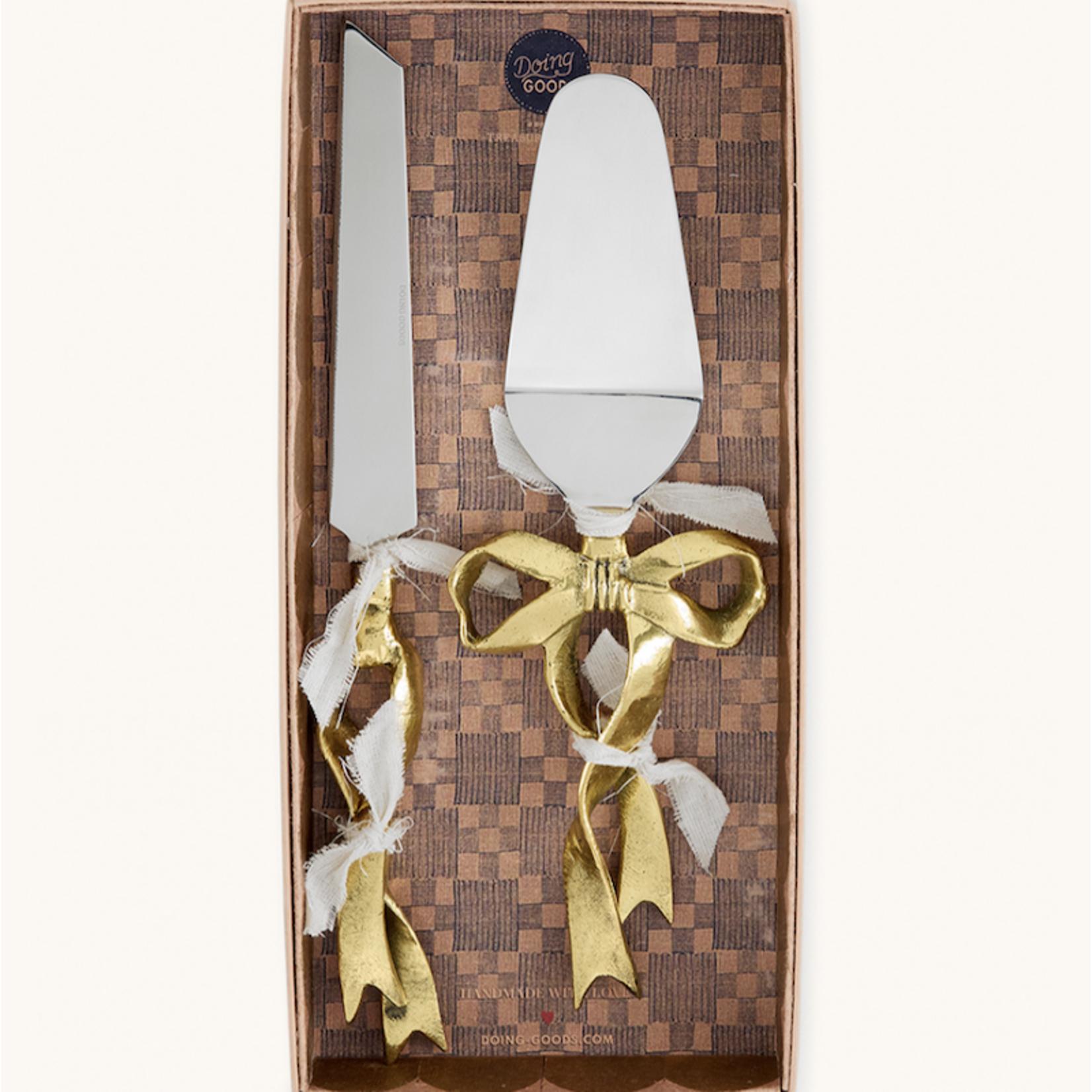 Doing Goods Riley Ribbon Cake Set