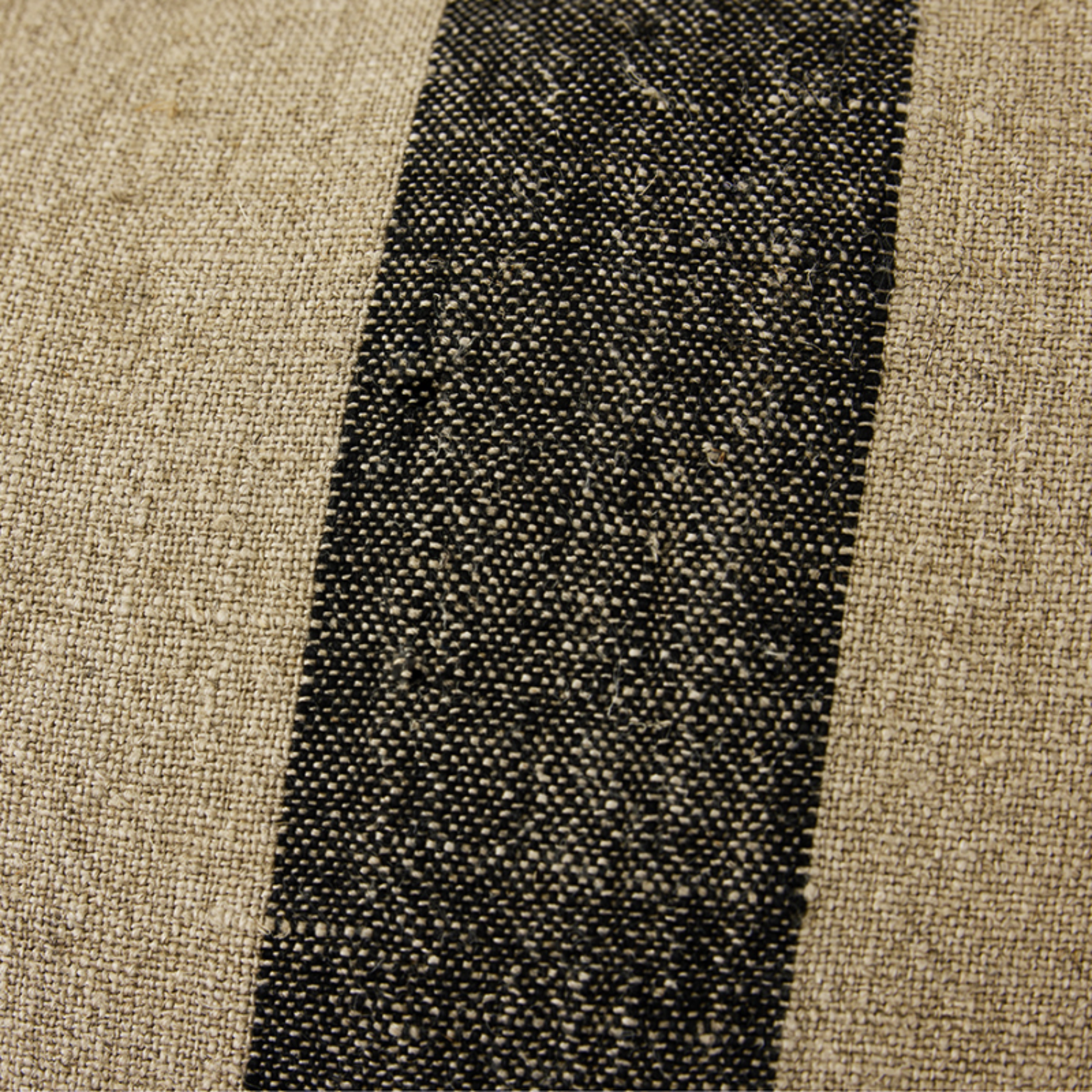 HKliving HKliving Bayside linen cushion