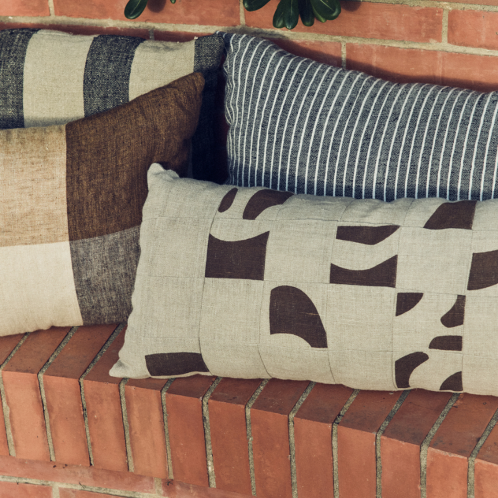 HKliving HKliving Bayside linen cushion
