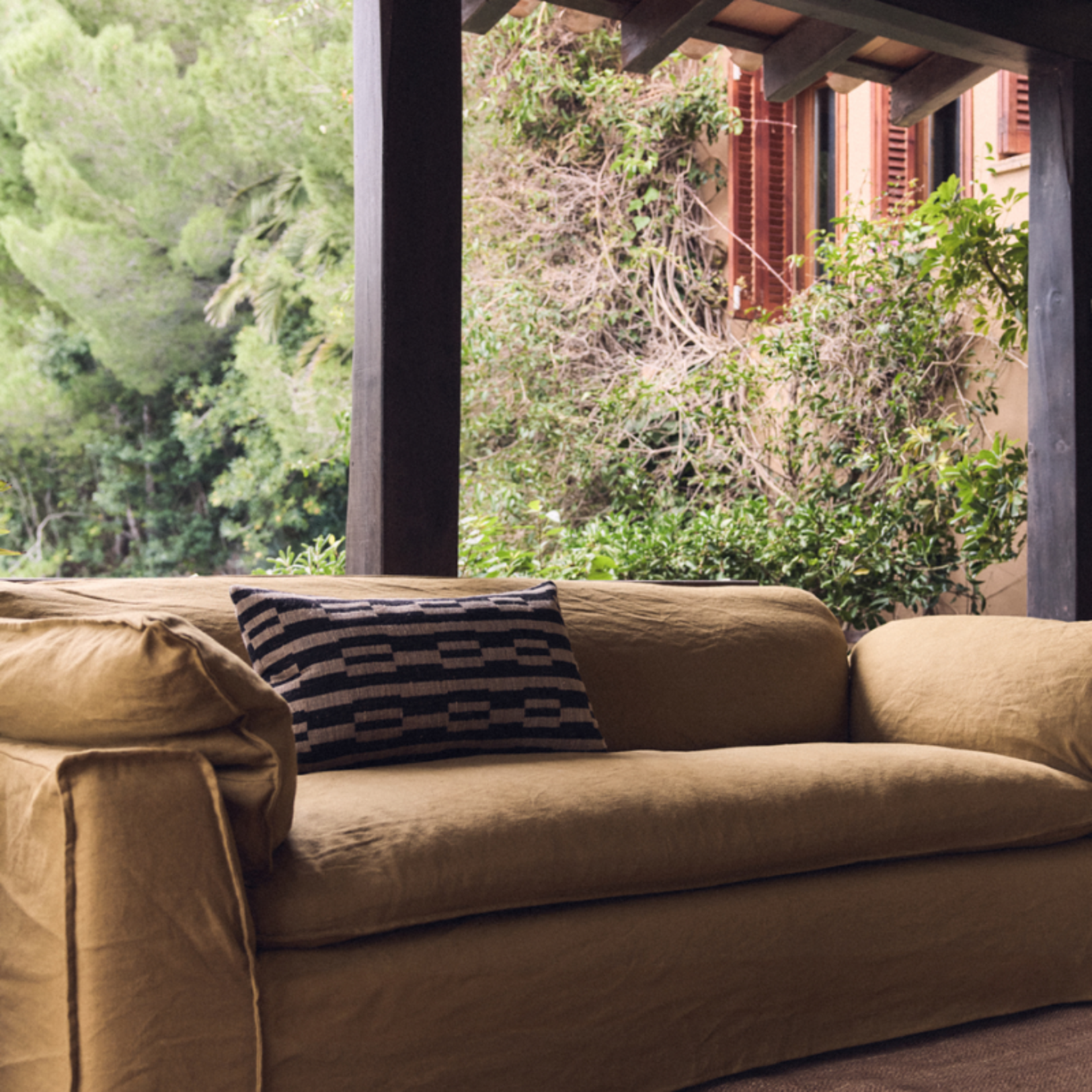 HKliving HKliving Natural monochrome cushion