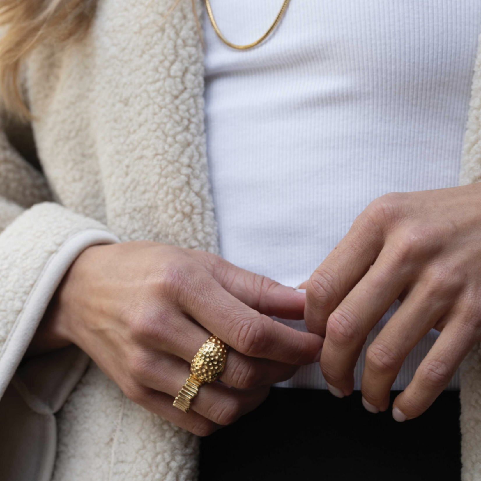 "Bold" ring met patroon - 17