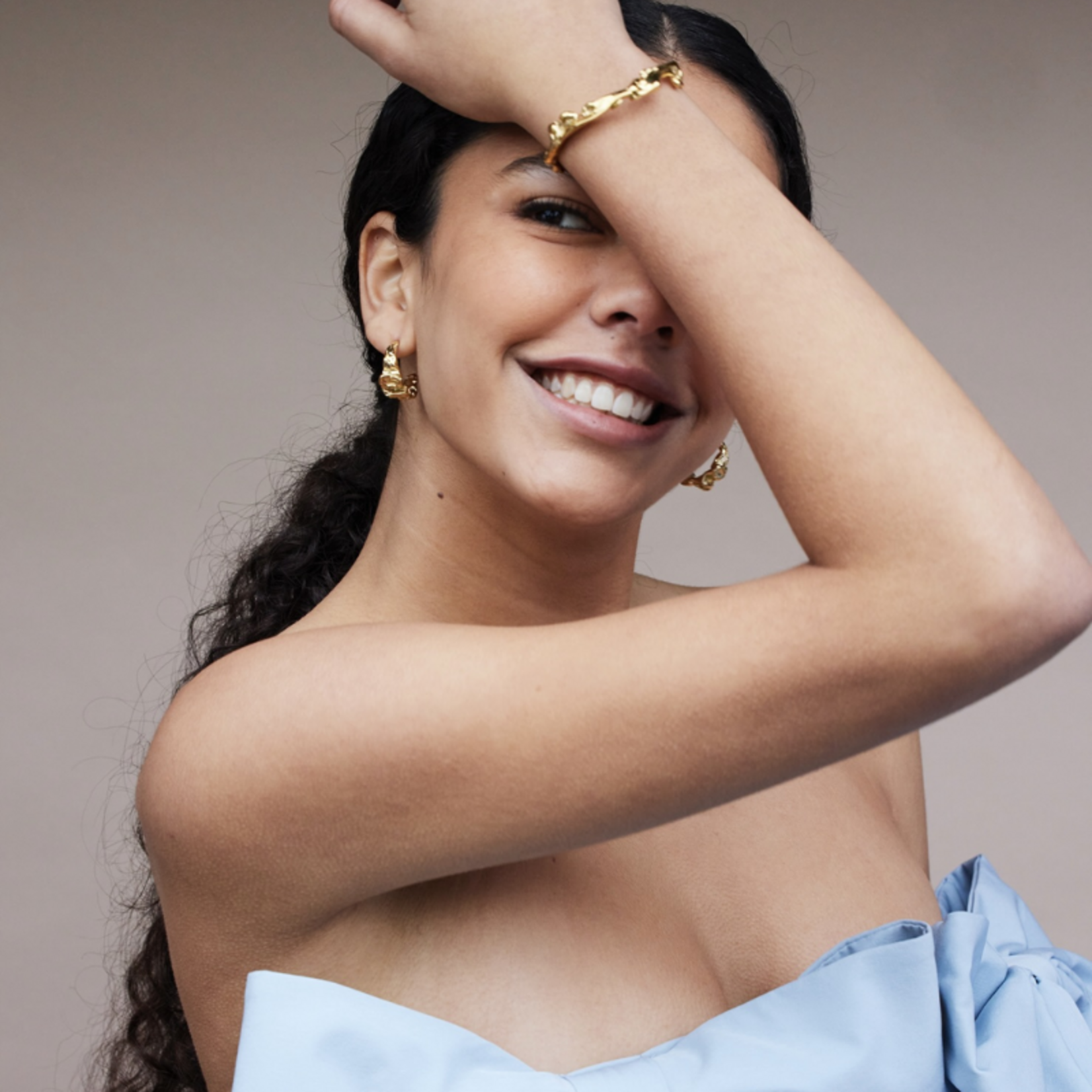 Gehamerde organische oorstekers (2.8cm)